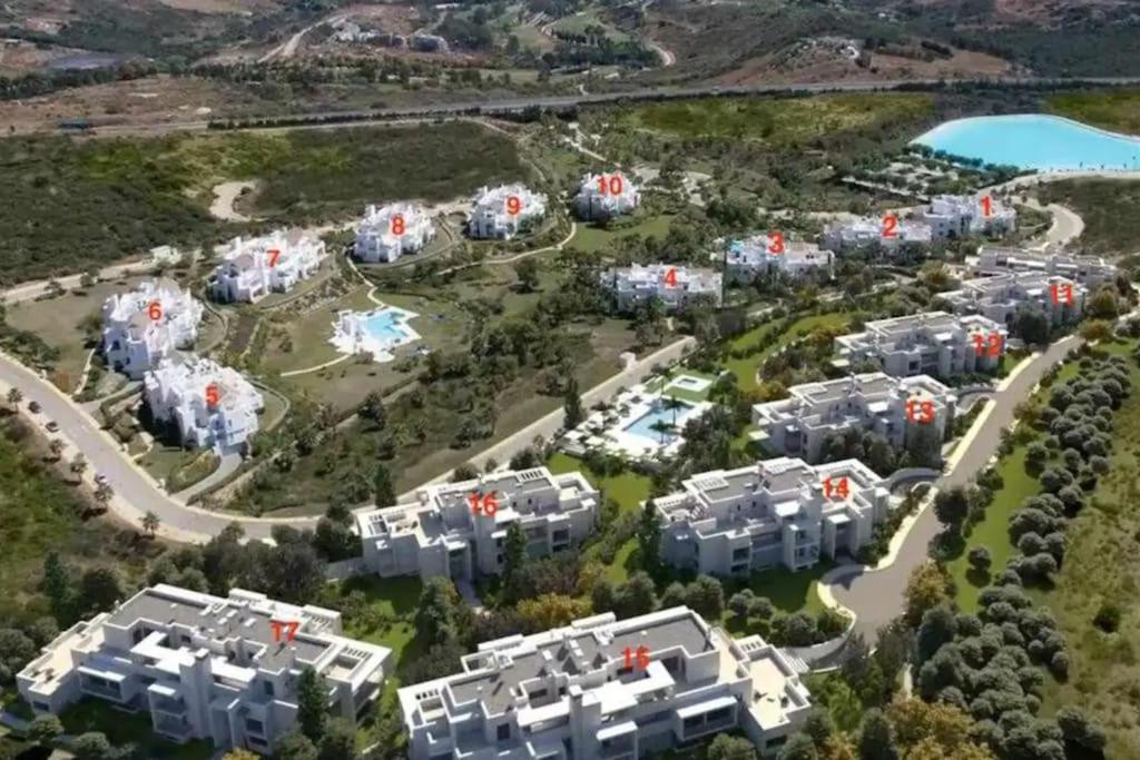Alcazaba Blue Lagoon 3 Bedroom, Ground Floor Apartment Estepona Exterior foto